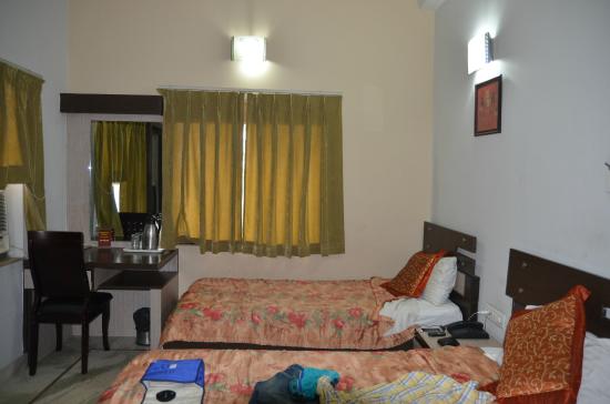 Hotel Crystal Residency